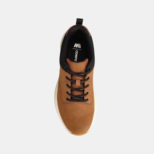 Zapatilla Outdoor Hombre Weinbrenner Fiji Day , ARENA OSCURA