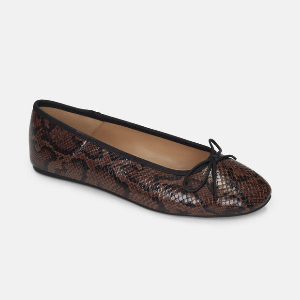 Baleta Para Mujer Bata Beige Delhi, 