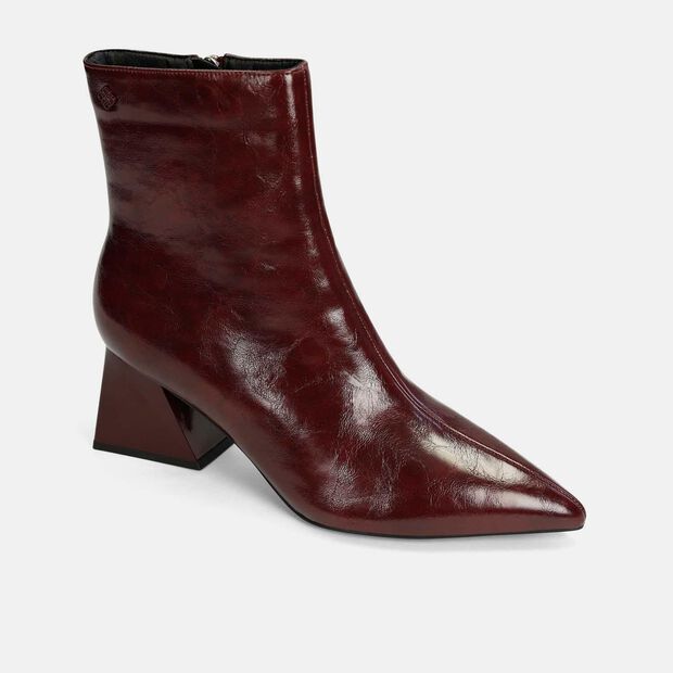 Botines Para Mujer Bata Red Label Fucsia Kady Nicks, 