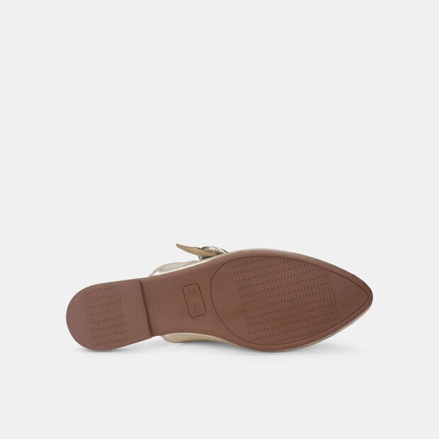 Baletas Para Mujer Bata Chapa&ntilde;a Gina'S Puntuda Flat, 
