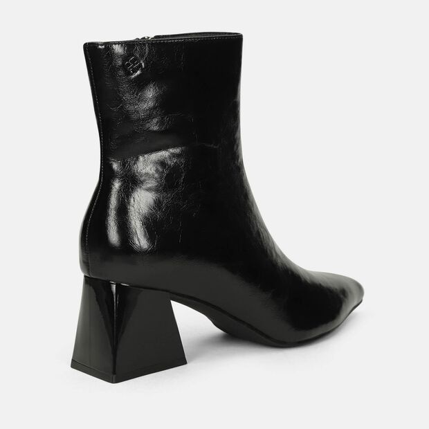 Botines Para Mujer Bata Red Label Negro Kady Nicks, 