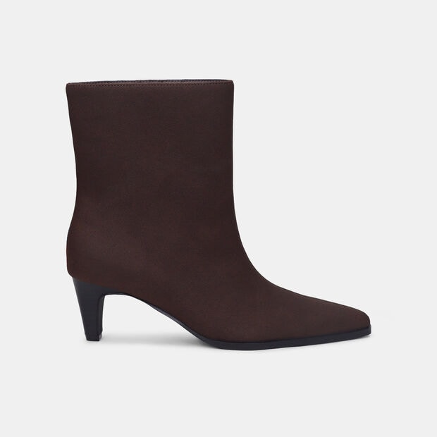 Bota Para Mujer Bata Caf&eacute; Oscuro Ursa, 
