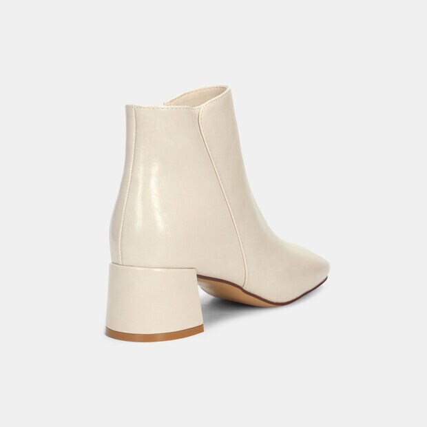 Botines Para Mujer Bata Beige Orra, 
