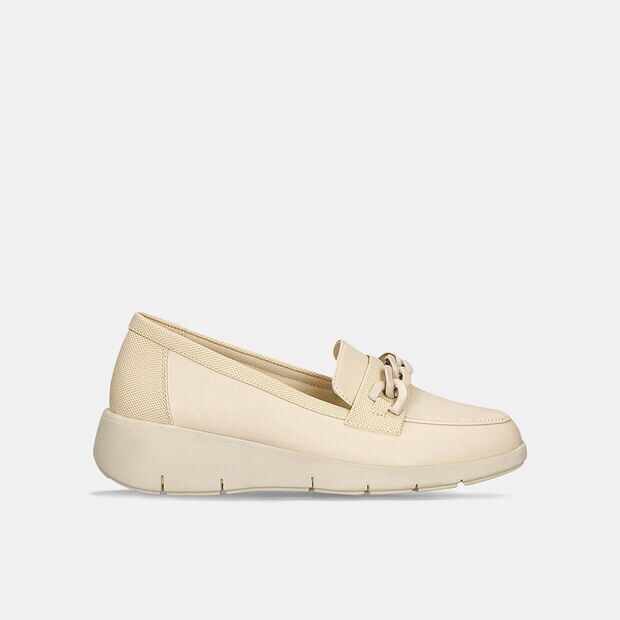 Mocasines Para Mujer Bata Comfit Camel Jina Fiona, 