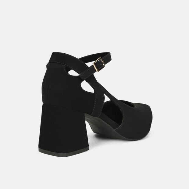 Tacones Para Mujer Bata Caf&eacute; Claro, 