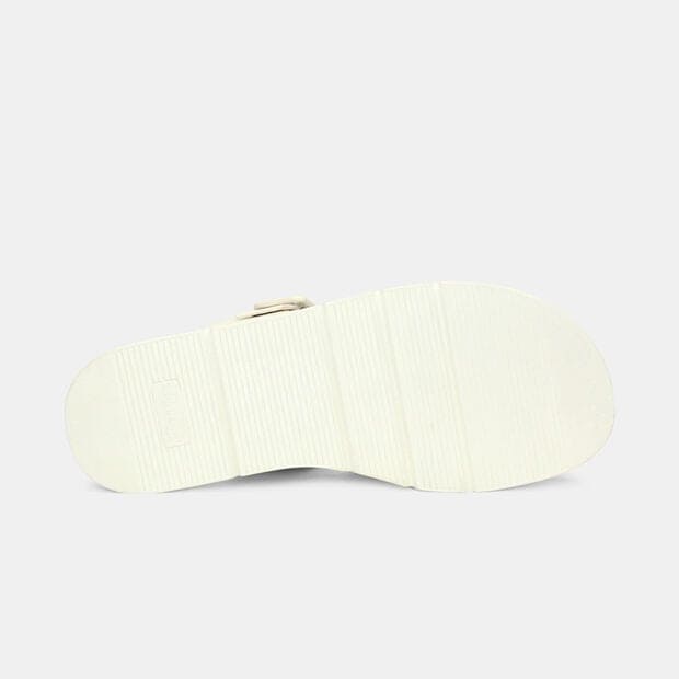 Sandalia Para Mujer Bata Negro Suiza, 