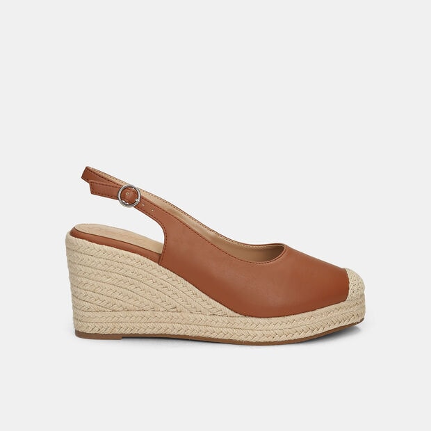 Tacones Para Mujer Bata Caf&eacute; Claro Perrie Summer, 