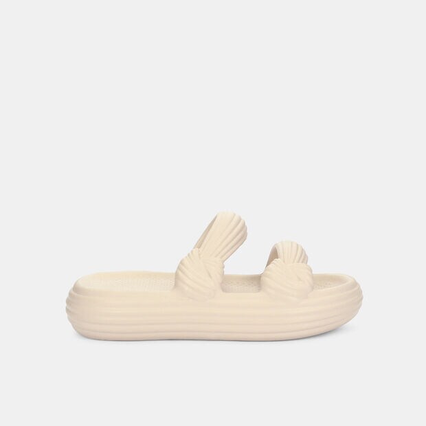 Pantufla Para Mujer Bata Negro Bata Luxe, 
