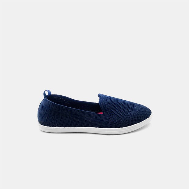 Sepatu Sneakers Wanita Neira Knit