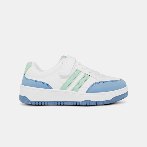 Sepatu Sneakers Wanita Maisy