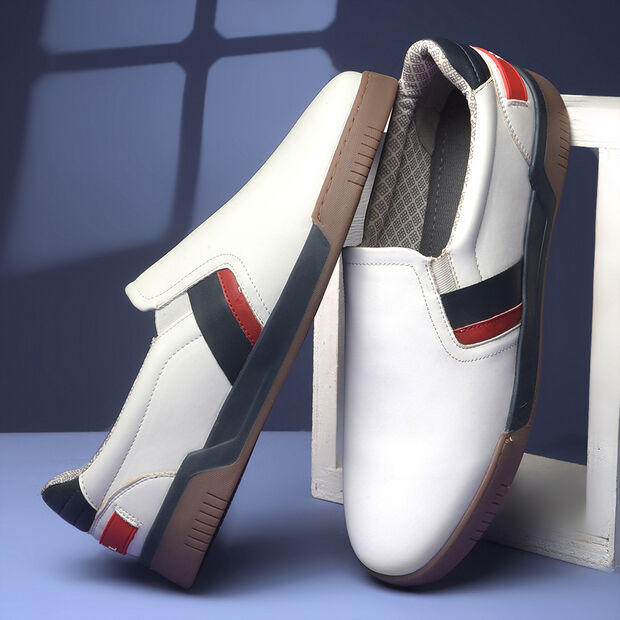 Red Label Slip-on Casual Shoes for Men