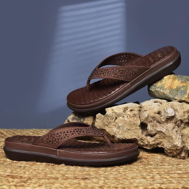 SCHOLL EMBELLISHED THONG SLIPPERS FOR WOMEN