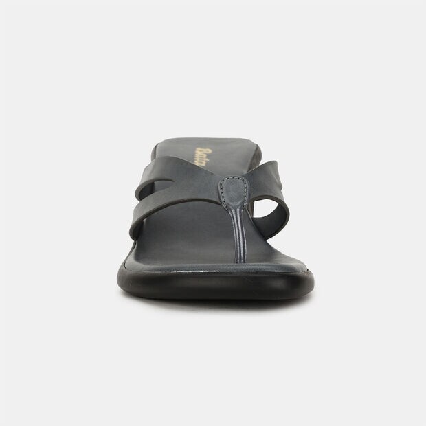 Bata Heel Thongs for Women
