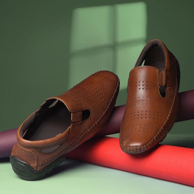 Hush Puppies Casual Slip-On Shoes For Men