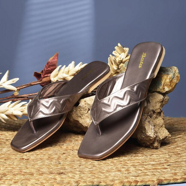 BATA FLAT THONG SLIPPERS FOR WOMEN