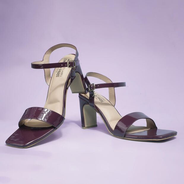 RED LABEL SANDAL FOR WOMEN