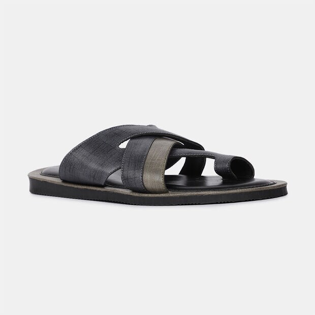 BATA SLIPPERS FOR MEN
