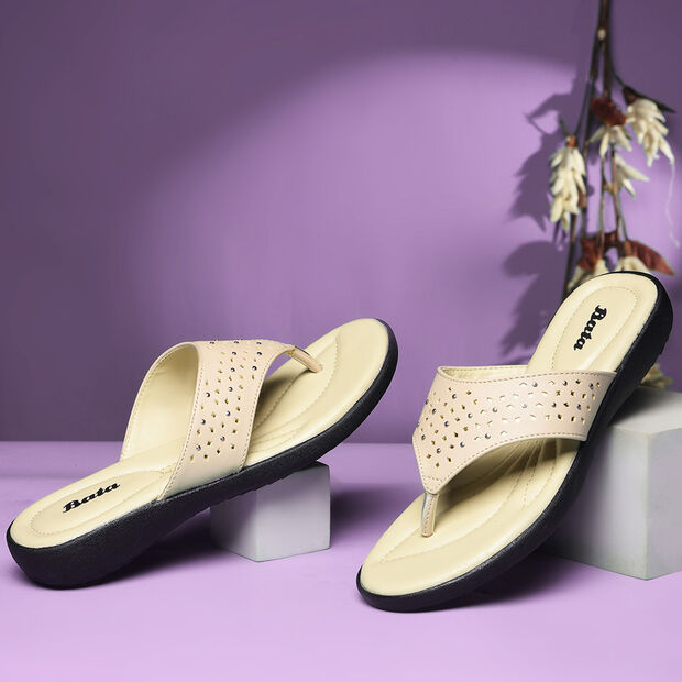BATA CASUAL THONG SLIPPERS FOR WOMEN