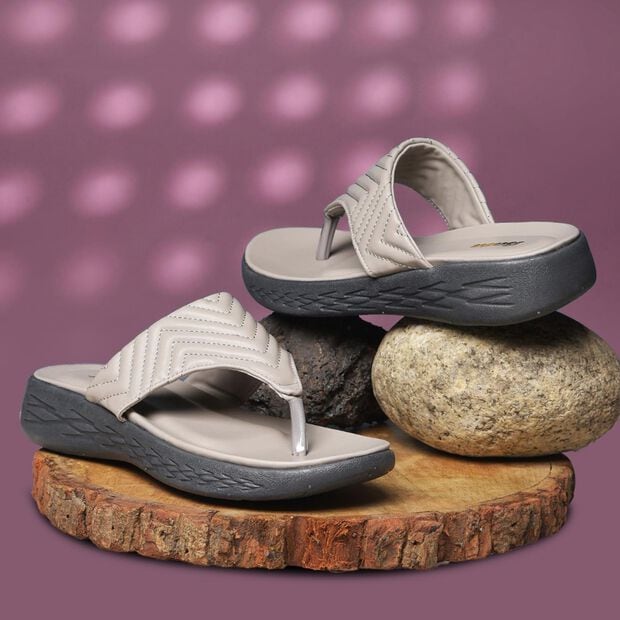 Bata Flat Thongs for Women