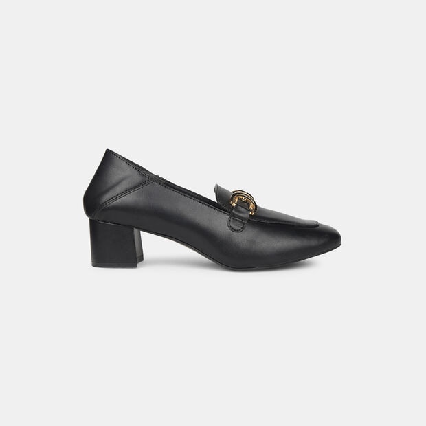 Bata Pumps For Women