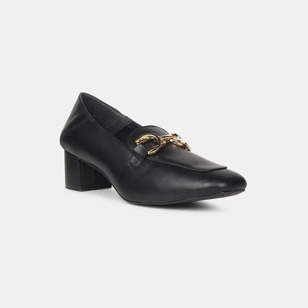 Bata Pumps For Women