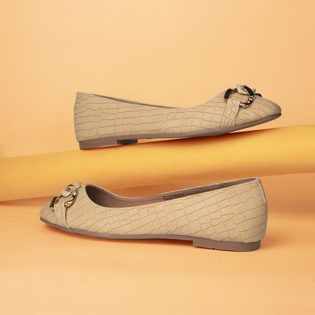 Bata Ballerinas For Women