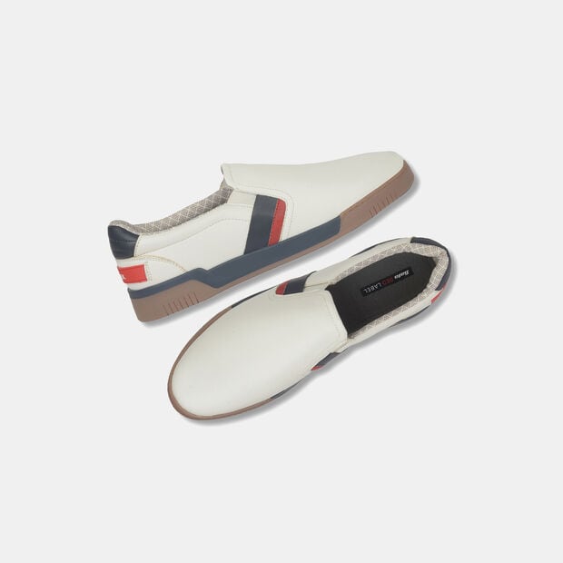 Red Label Slip-on Casual Shoes for Men