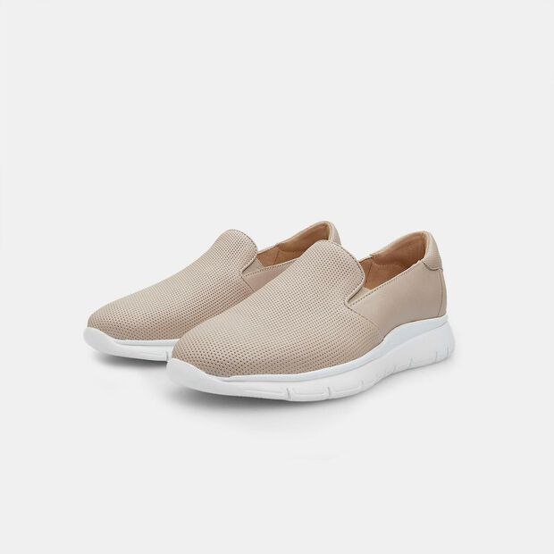 D&aacute;msk&eacute; kožen&eacute; slip-on tenisky, tělov&aacute;