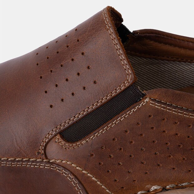 P&aacute;nsk&aacute; kožen&aacute; slip-on obuv , p&iacute;skov&aacute;