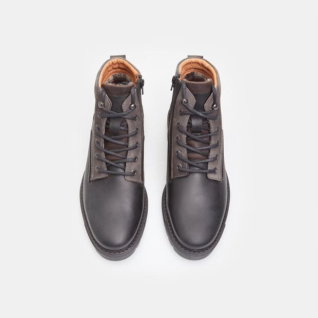 Kožená pánská zimní kotníková obuv Baťa, černá