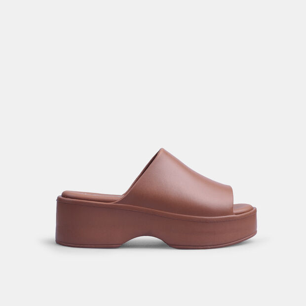 Dámské pantofle na vysoké platformě De Fonseca, 