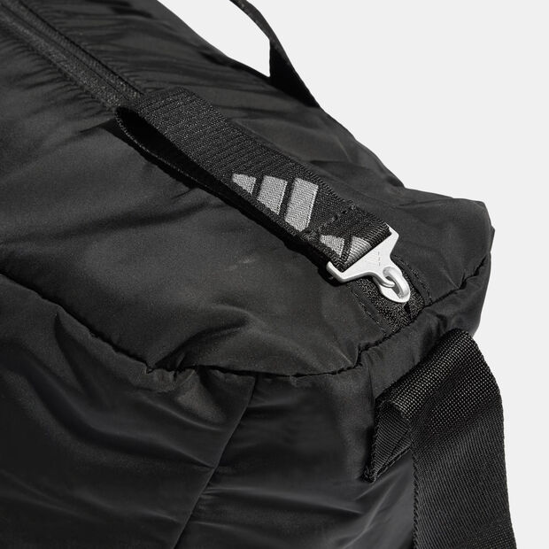 D&aacute;msk&aacute; ta&scaron;ka Adidas, čern&aacute;