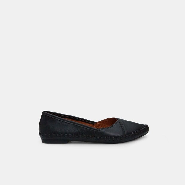 Women's leather ballerina shoes, 