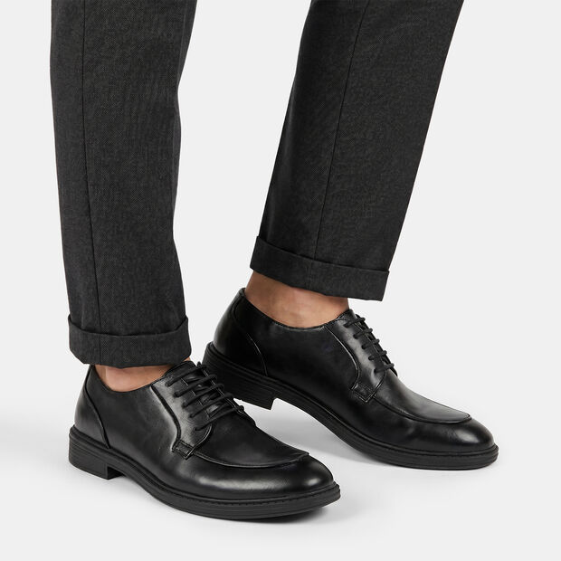 Chaussure &agrave; lacets &eacute;l&eacute;gante pour Homme BATA, 