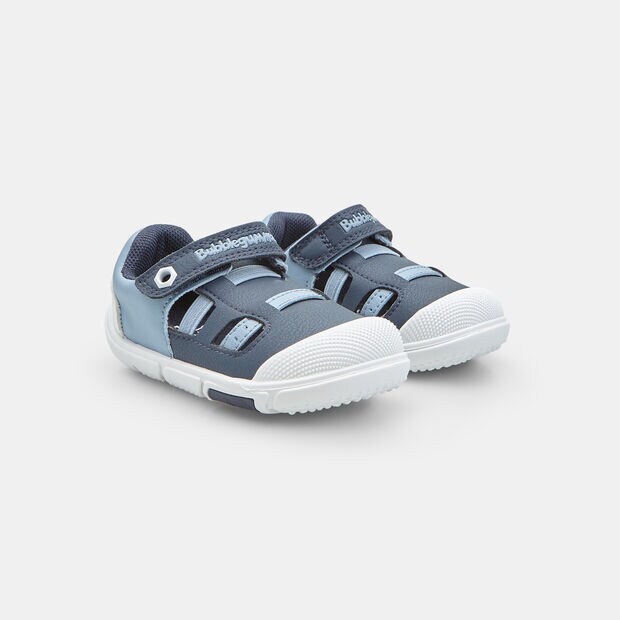 Closed children's sandals Bubblegummers with strap, Blue
