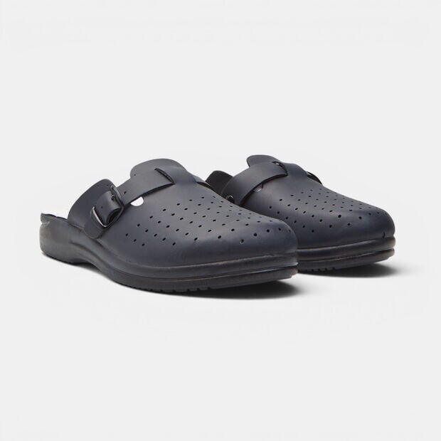 Men's leather clogs by De Fonseca, 