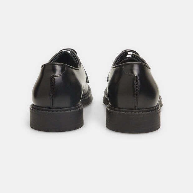 Lederschuhe zum Schn&uuml;ren f&uuml;r Herren, Schwarz