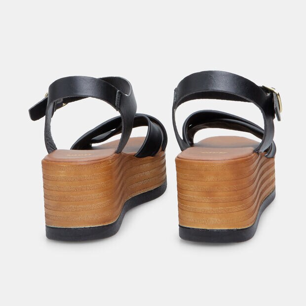 Women's Leather Sandals with 6.5 cm platform BATA, Black