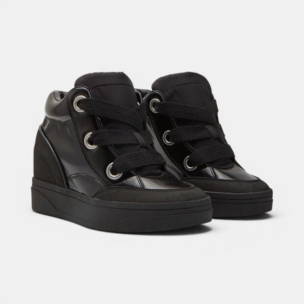 Women's wedge sneakers Bata, Black