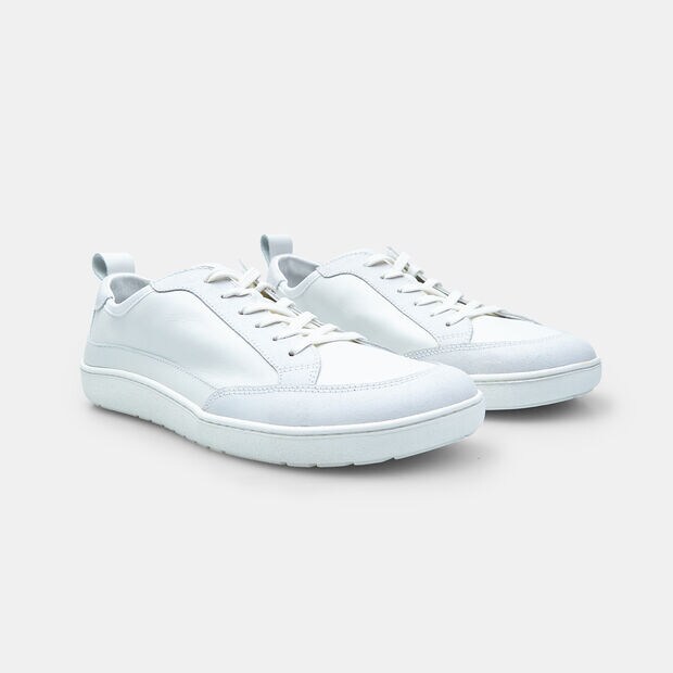 BATA Men's Leather Barefoot Sneaker, White