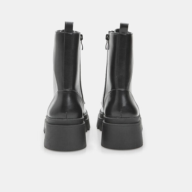 Women's combat boots with track sole Bata, 