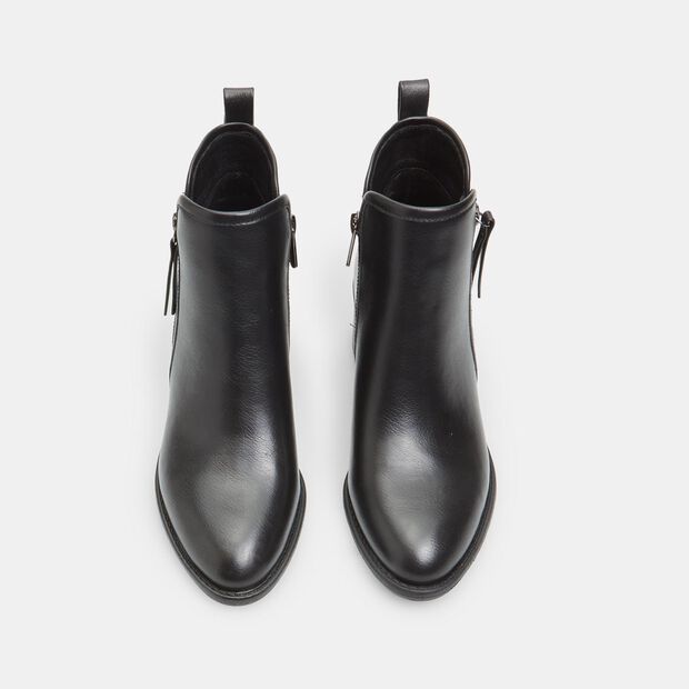 BATA Damen Stiefelette mit 5 cm Absatz, Schwarz
