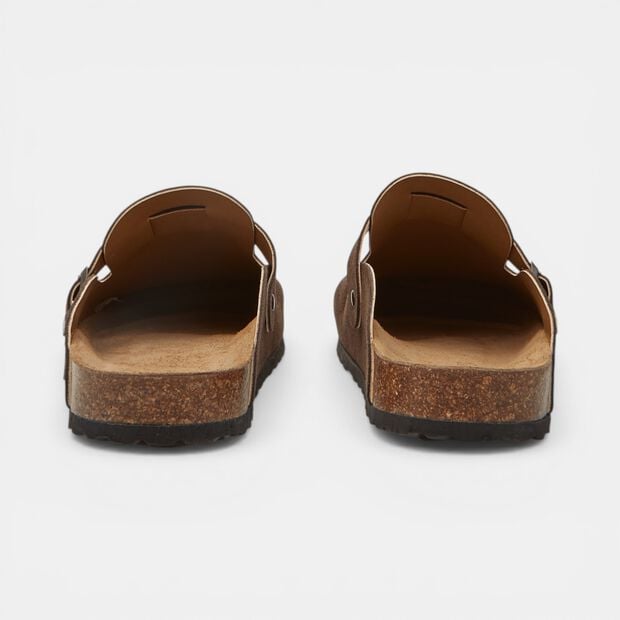 Men's suede clogs by Bata, Brown
