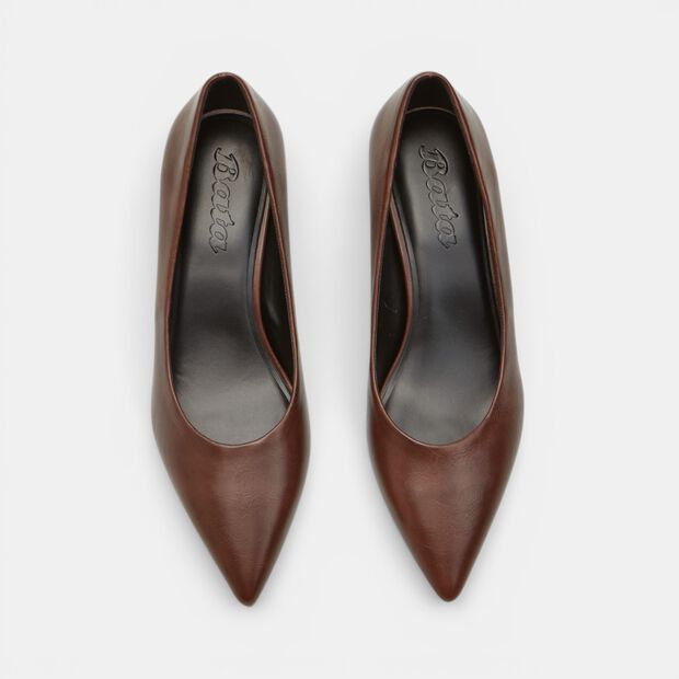 Women's court shoes with heel and pointed toe Bata, Brown