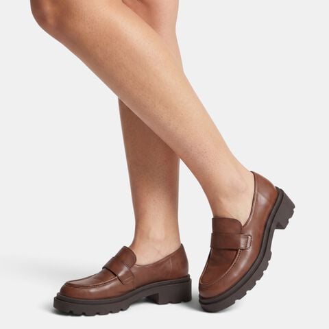 Women's moccasins with Bata track sole, Brown