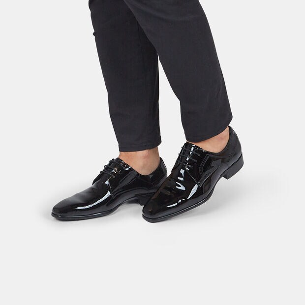 zapatos derby de hombre de charol, Negro
