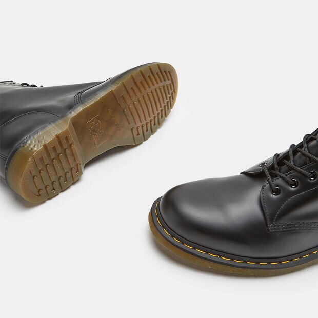 Botas Militares Dr. Martens Big Size, Negro Brillante