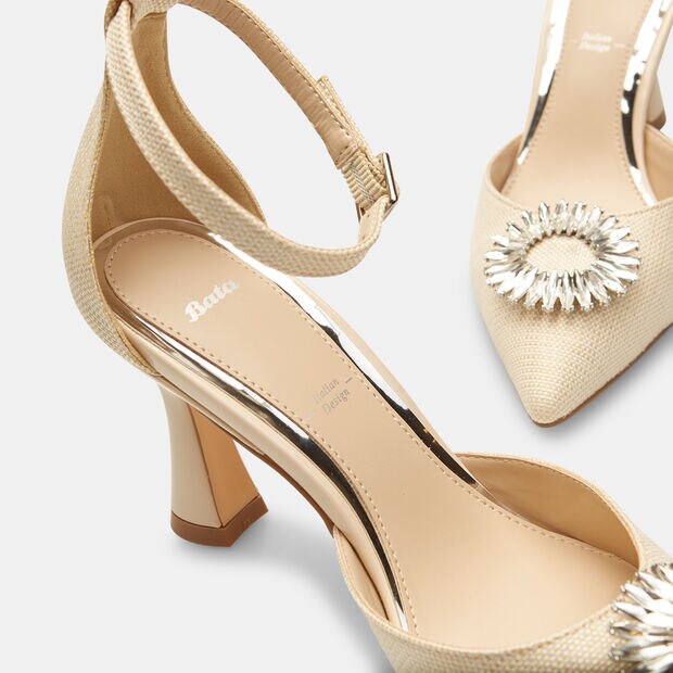 Zapatos de sal&oacute;n de mujer con aplicaci&oacute;n joya , Beige