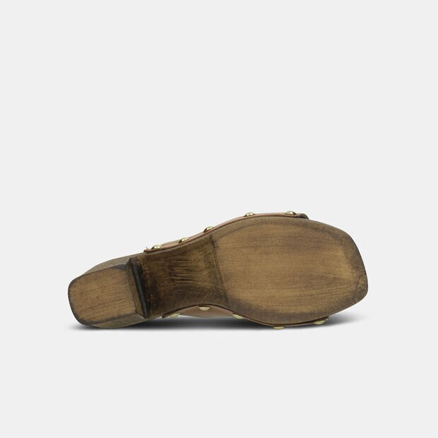 Sandalias para mujer, Piel