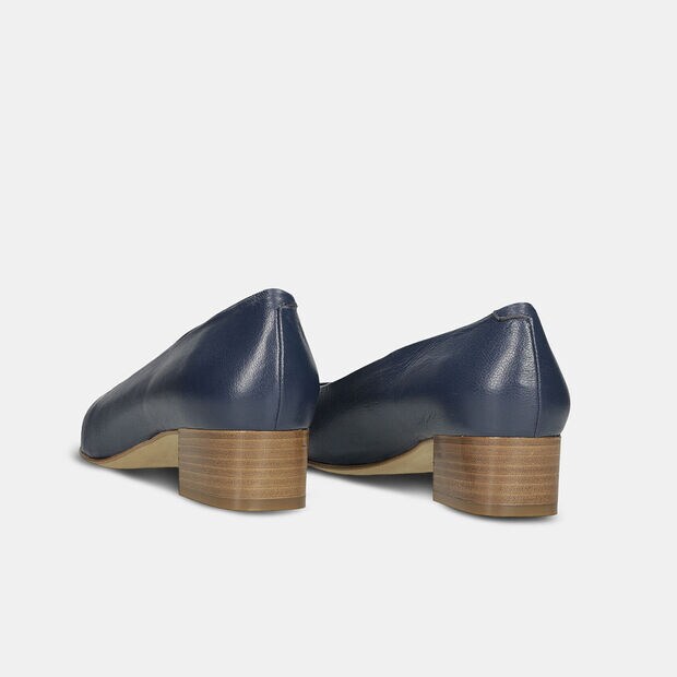 Zapatos de tac&oacute;n de mujer en cuero con tac&oacute;n de 3,5 cm, 